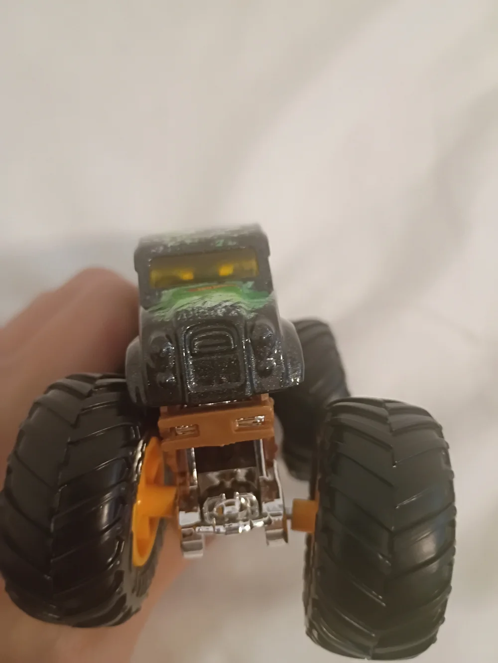 Hot Wheels Monster Trucks - TYRANNOSAURUS REX - JURASSIC WORLD